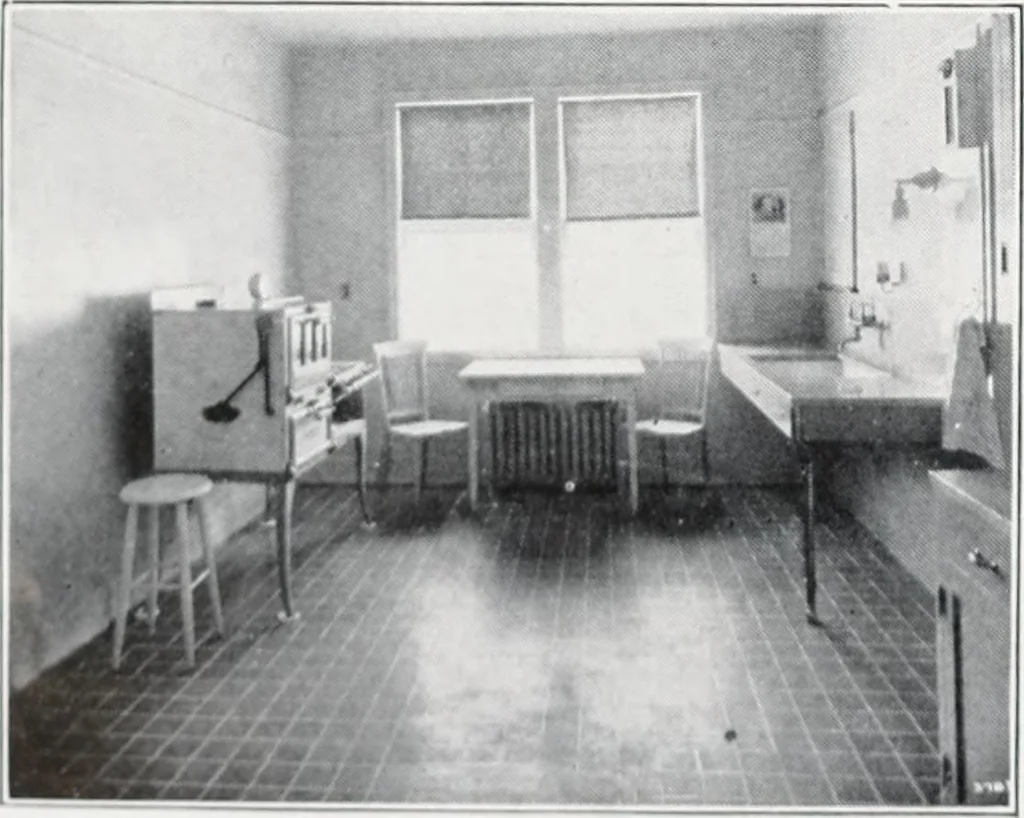 An illustration from Handbook for architects and builders, 1898, leaf 4