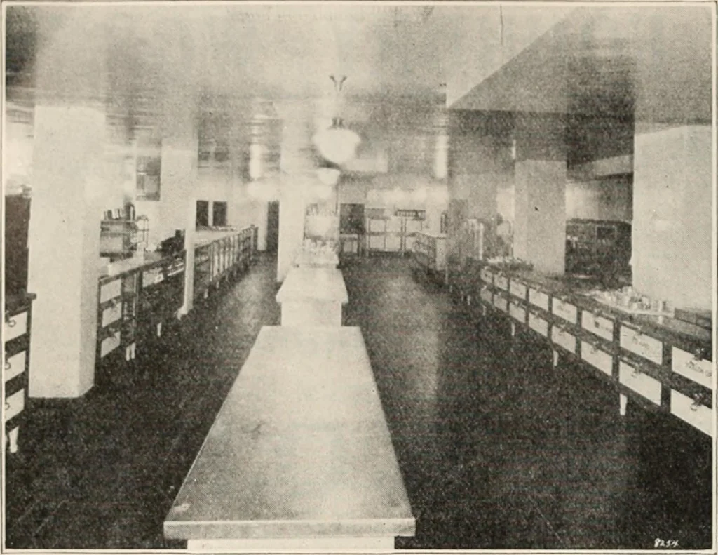 An illustration from Handbook for architects and builders, 1898, leaf 697