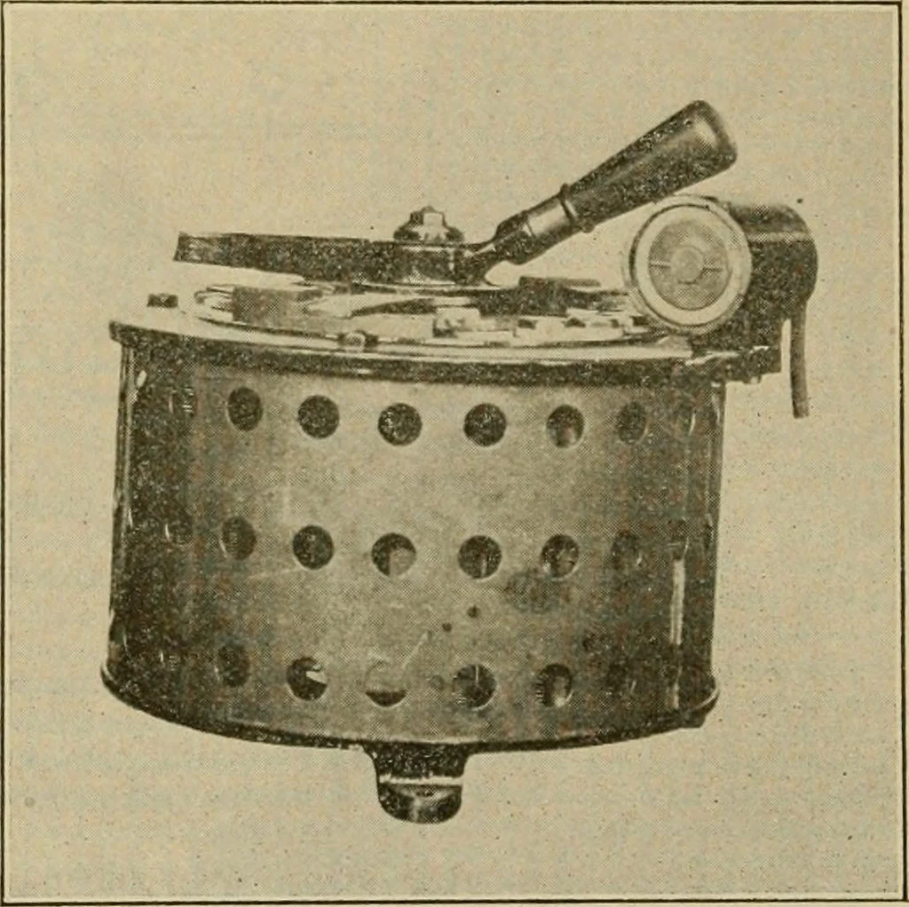 An illustration from Handbook for the use of electricians in the operation and care of electrical machinery and apparatus of the U.S. seacoast defenses, 1902, leaf 115