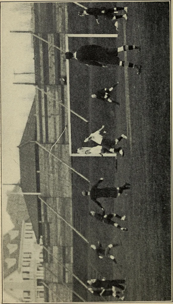 An illustration from Handbook of athletic games for players, instructors, and spectators, comprising fifteen major ball games, track and field athletics and rowing races, 1916, leaf 458