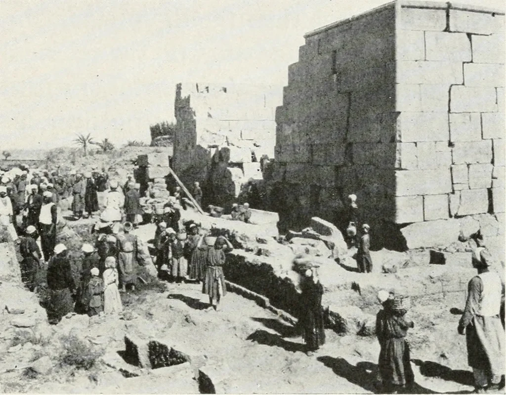 An illustration from A handbook of the Egyptian rooms .., 1918, leaf 158