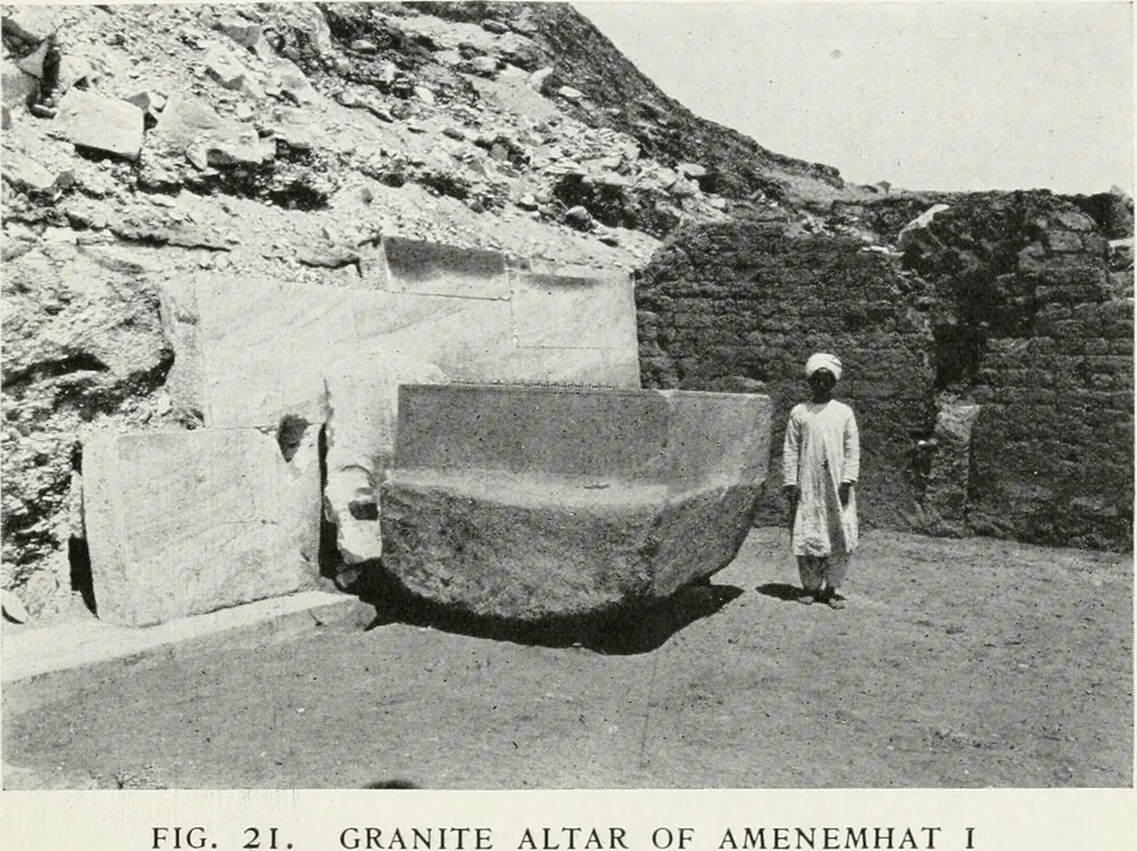 An illustration from A handbook of the Egyptian rooms .., 1918, leaf 82