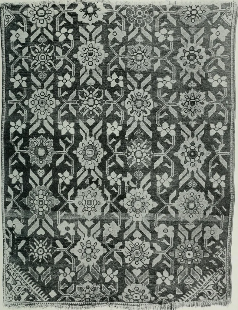 An illustration from Handbuch der orientalischen Teppichkunde, 1922, leaf 215
