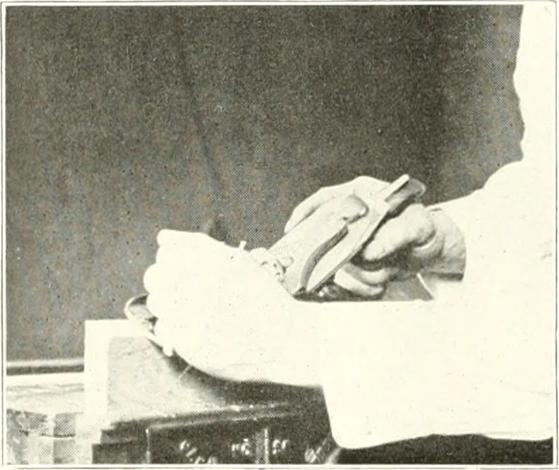 An illustration from Handwork in wood, 1910, leaf 191