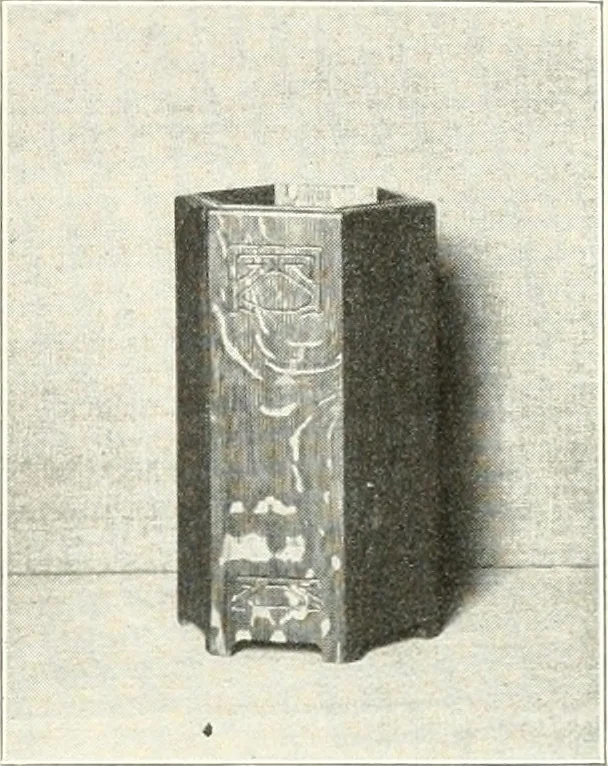 An illustration from Handwork in wood, 1910, leaf 196