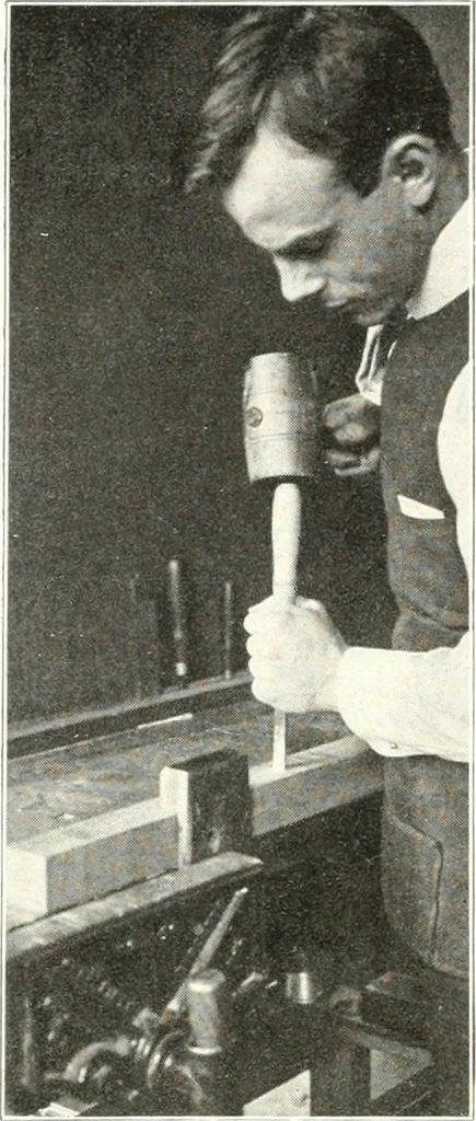An illustration from Handwork in wood, 1910, leaf 65