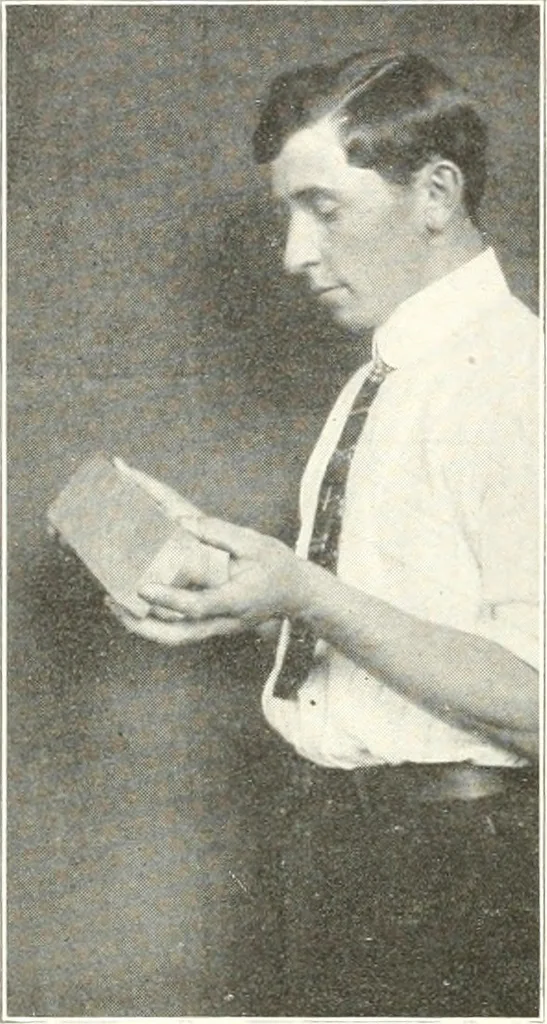 An illustration from Handwork in wood, 1910, leaf 81
