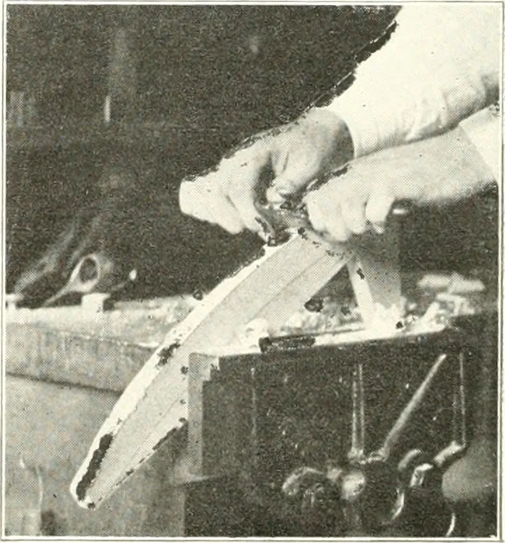 An illustration from Handwork in wood, 1910, leaf 89
