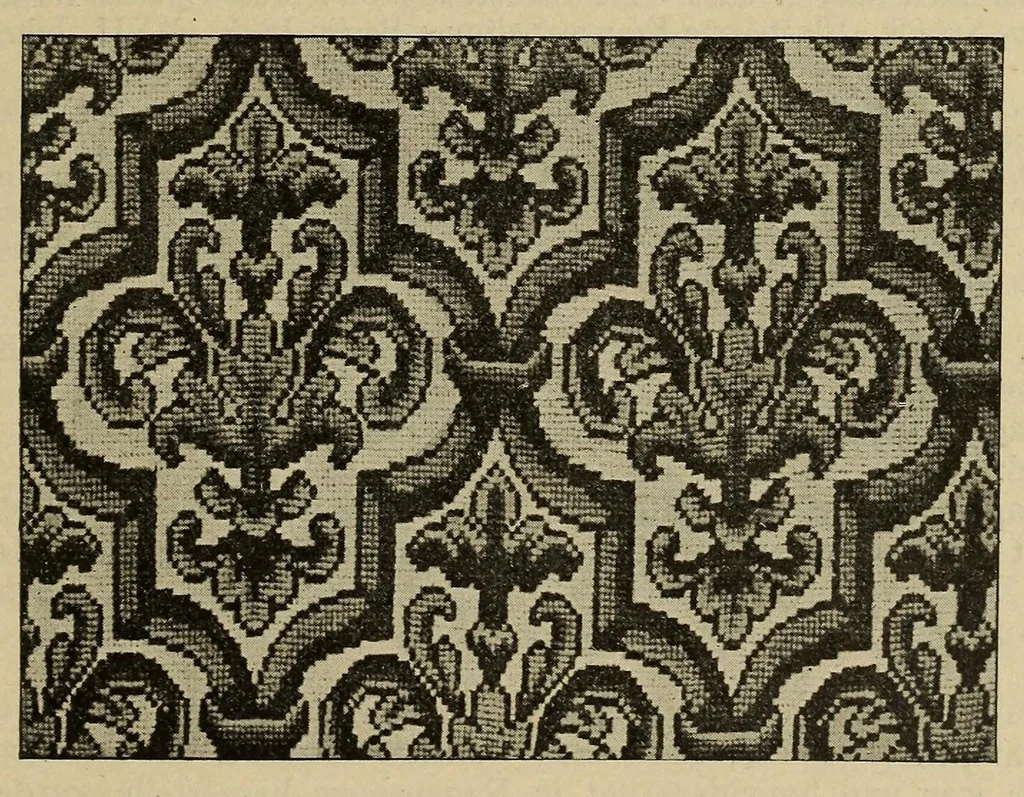 An illustration from Handwörterbuch der textilkunde aller zeiten und völker für studierende, fabrikanten, kaufleute, sammler und zeichner der gewebe, stickereien, spitzen, teppiche und dergl., sowie für schule und haus, 1904, leaf 67