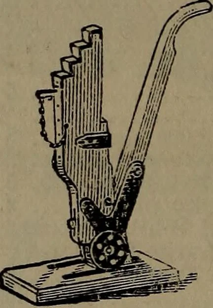 An illustration from ... Handy notes and queries, 1887, leaf 143