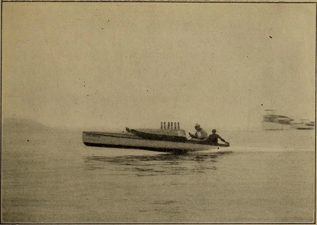 An illustration from Harper's boating book for boys; a guide to motor boating, sailing, canoeing and rowing, 1912, leaf 307