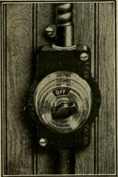 An illustration from Hawkins electrical guide. Questions, answers & illustrations; a progressive course of study for engineers, electricians, students and those desiring to acquire a working knowledge of electricity and its applications; a practical treatise, 1914, leaf 106