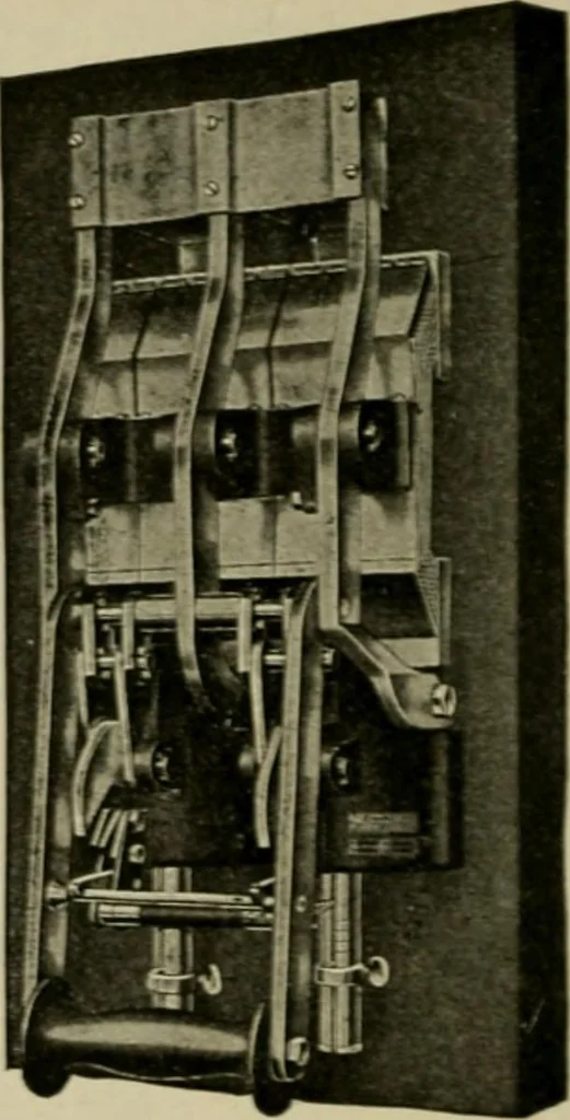 An illustration from Hawkins electrical guide. Questions, answers & illustrations; a progressive course of study for engineers, electricians, students and those desiring to acquire a working knowledge of electricity and its applications; a practical treatise, 1914, leaf 109