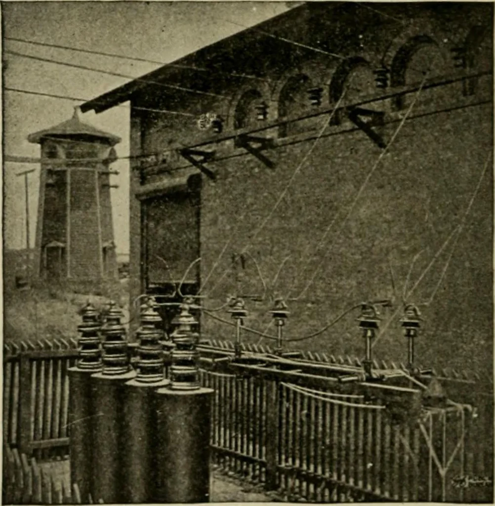 An illustration from Hawkins electrical guide. Questions, answers & illustrations; a progressive course of study for engineers, electricians, students and those desiring to acquire a working knowledge of electricity and its applications; a practical treatise, 1914, leaf 185