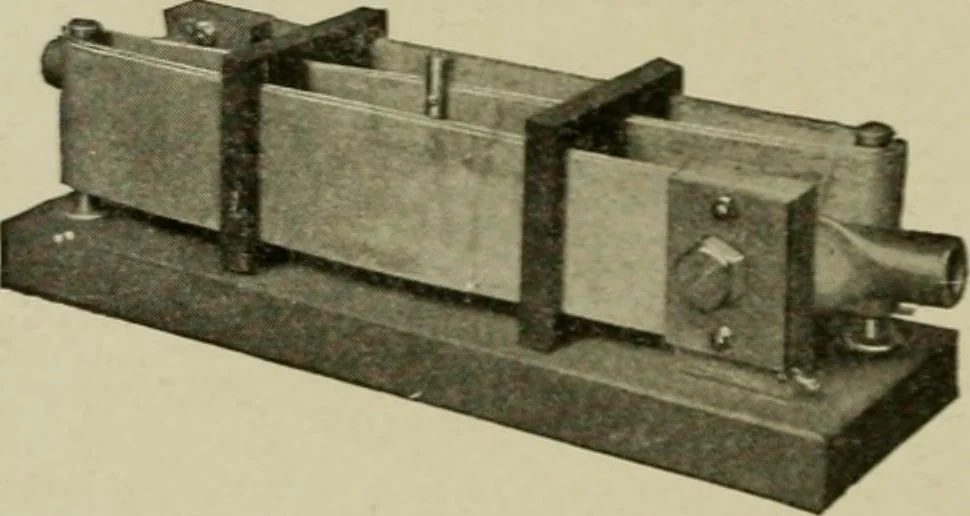 An illustration from Hawkins electrical guide. Questions, answers & illustrations; a progressive course of study for engineers, electricians, students and those desiring to acquire a working knowledge of electricity and its applications; a practical treatise, 1914, leaf 205