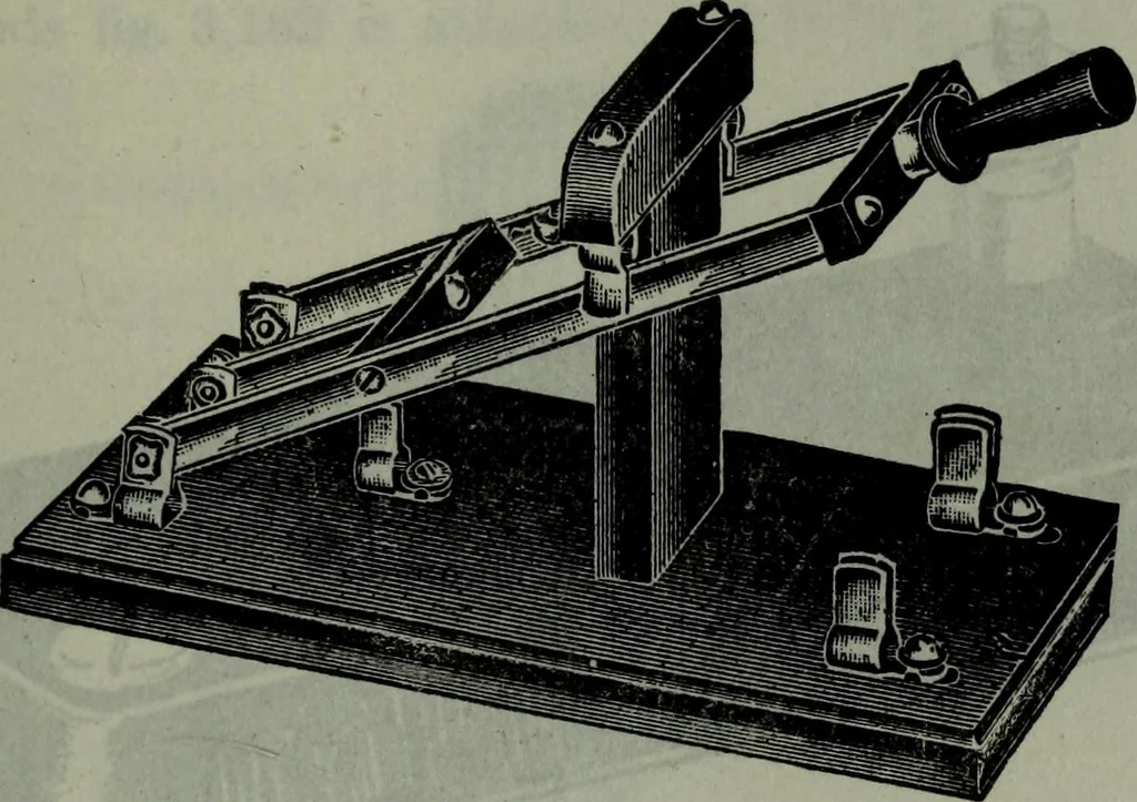 An illustration from Hawkins electrical guide ... : questions, answers & illustrations : a progressive course of study for engineers, electricians, students and those desiring to acquire a working knowledge of electricity and its applications ; a practical treatise, 1914, leaf 214