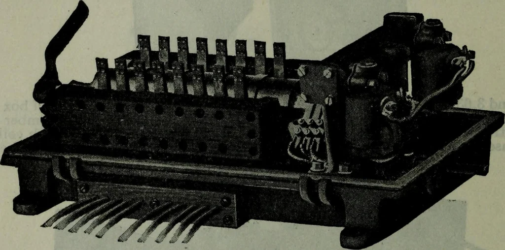 An illustration from Hawkins electrical guide ... : questions, answers & illustrations : a progressive course of study for engineers, electricians, students and those desiring to acquire a working knowledge of electricity and its applications ; a practical treatise, 1914, leaf 495