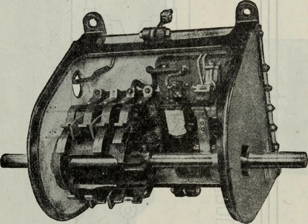 An illustration from Hawkins electrical guide ... : questions, answers & illustrations : a progressive course of study for engineers, electricians, students and those desiring to acquire a working knowledge of electricity and its applications ; a practical treatise, 1914, leaf 217