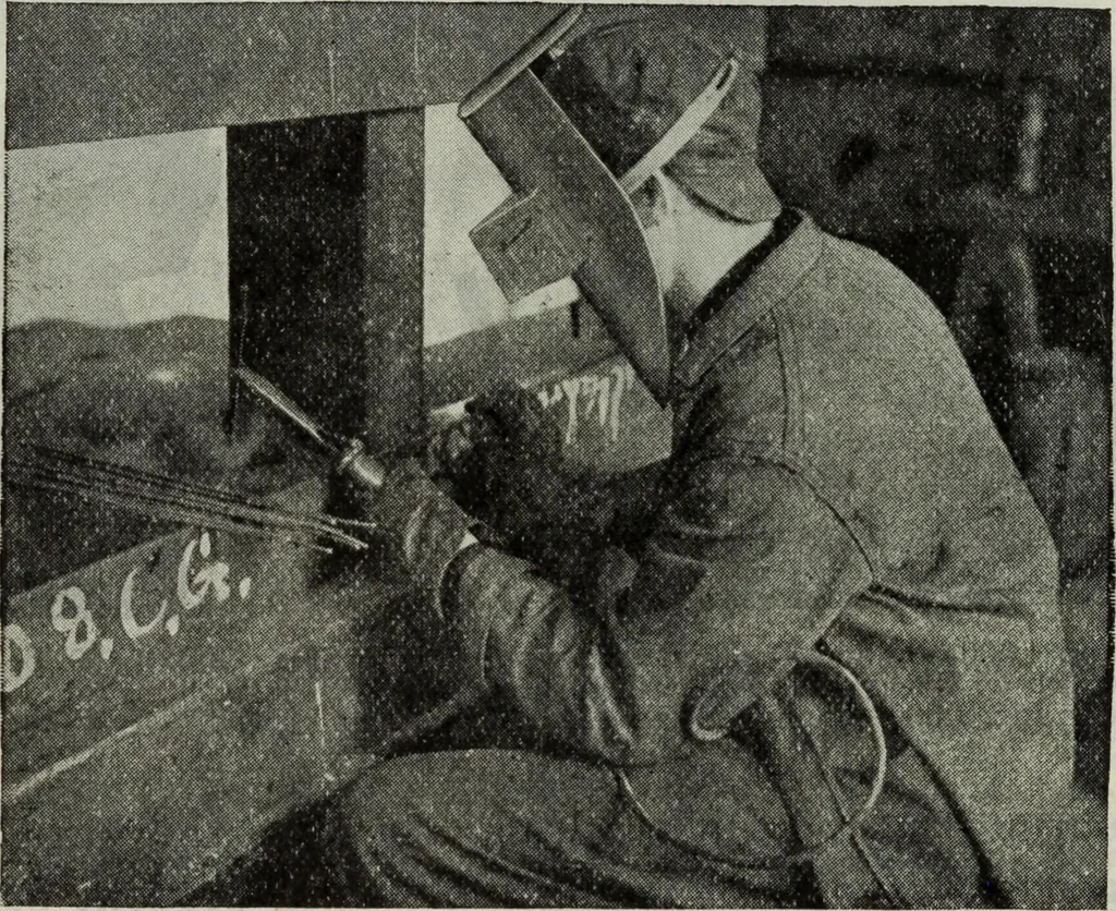 An illustration from Hawkins electrical guide ... : questions, answers & illustrations : a progressive course of study for engineers, electricians, students and those desiring to acquire a working knowledge of electricity and its applications ; a practical treatise, 1914, leaf 468