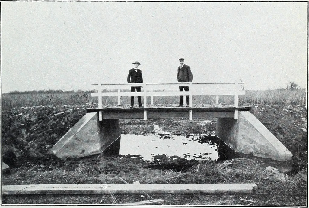 An illustration from Highway bridges and culverts, 1911, leaf 42