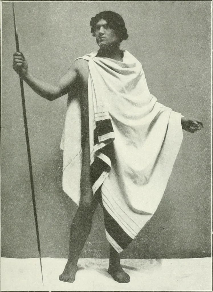 An illustration from Histoire du costume antique d'après des études sur le modèle vivant, 1922, leaf 150