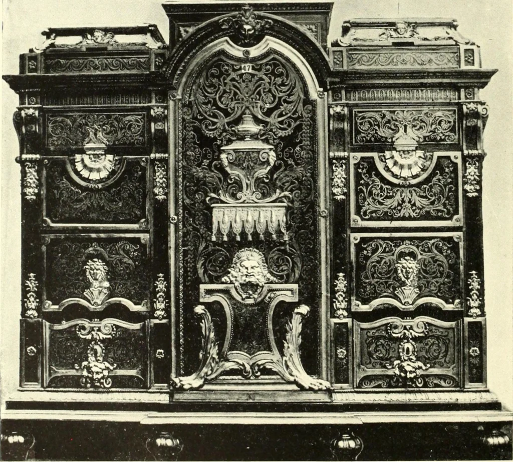 An illustration from An historical guide to French interiors, furniture, decoration, woodwork, & allied arts during the last half of the seventeenth century, the whole of the eighteenth century, and the earlier part of the nineteenth, 1900, leaf 126
