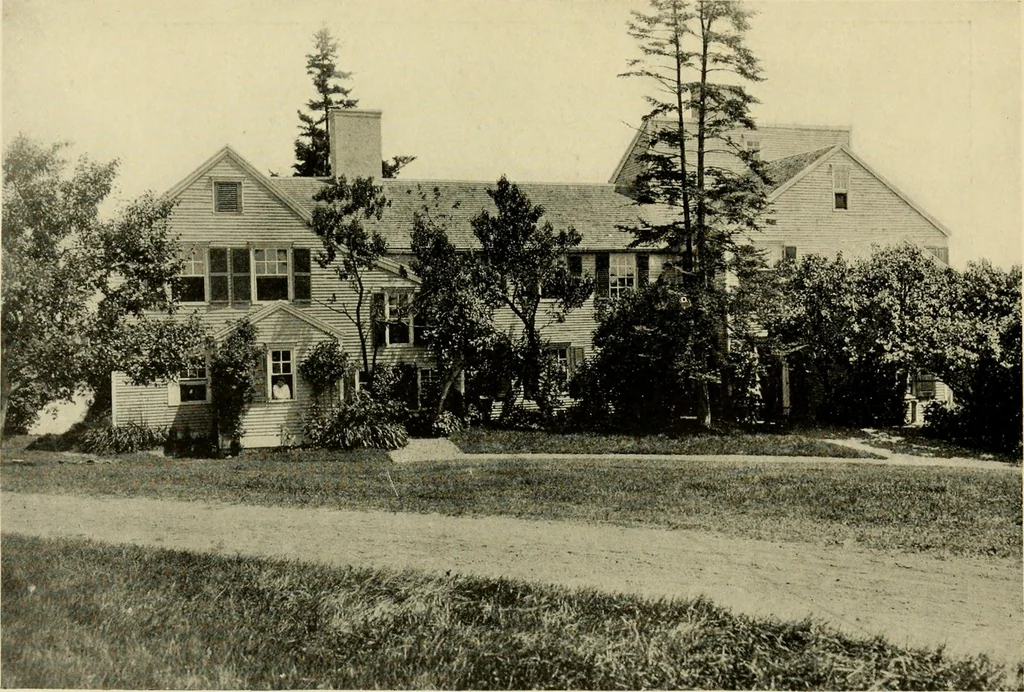 An illustration from Historic homes of New England, 1914, leaf 200