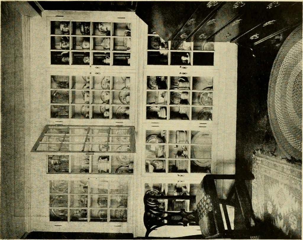 An illustration from Historic homes of New England, 1914, leaf 244