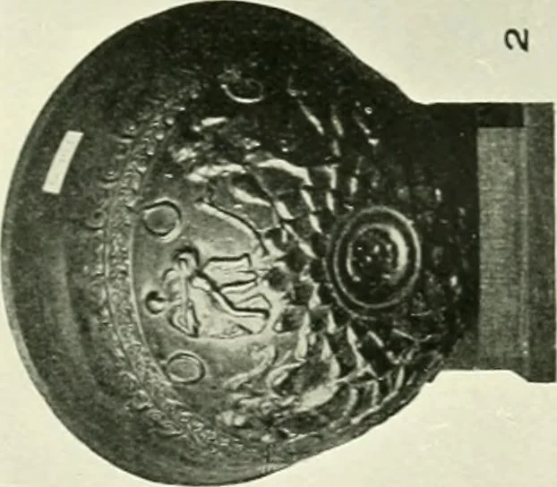 An illustration from History of ancient pottery, Greek, Etruscan, and Roman, 1905, leaf 634