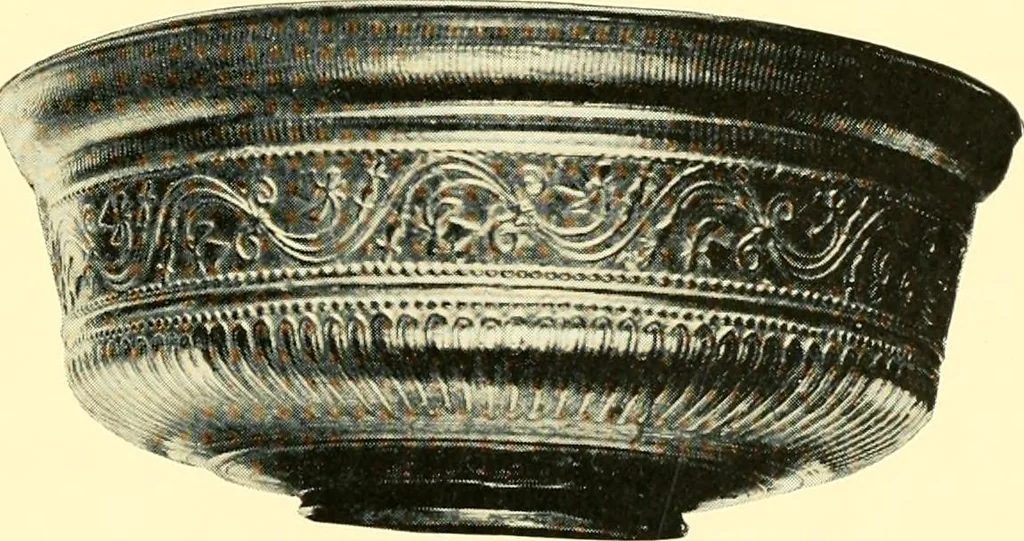 An illustration from History of ancient pottery, Greek, Etruscan, and Roman, 1905, leaf 576