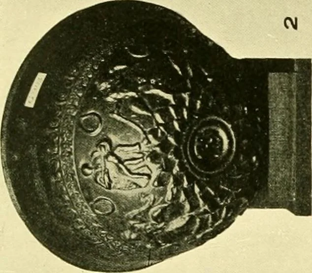 An illustration from History of ancient pottery: Greek, Etruscan, and Roman, 1905, leaf 638