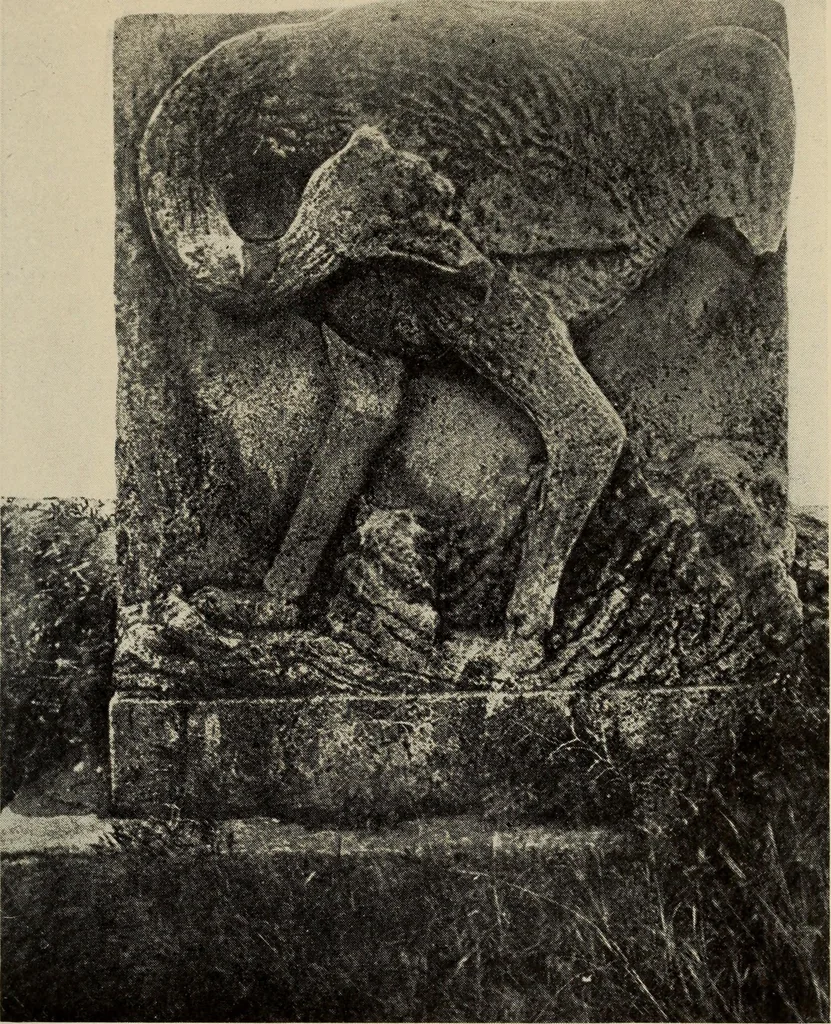 An illustration from History of art, 1921, leaf 102
