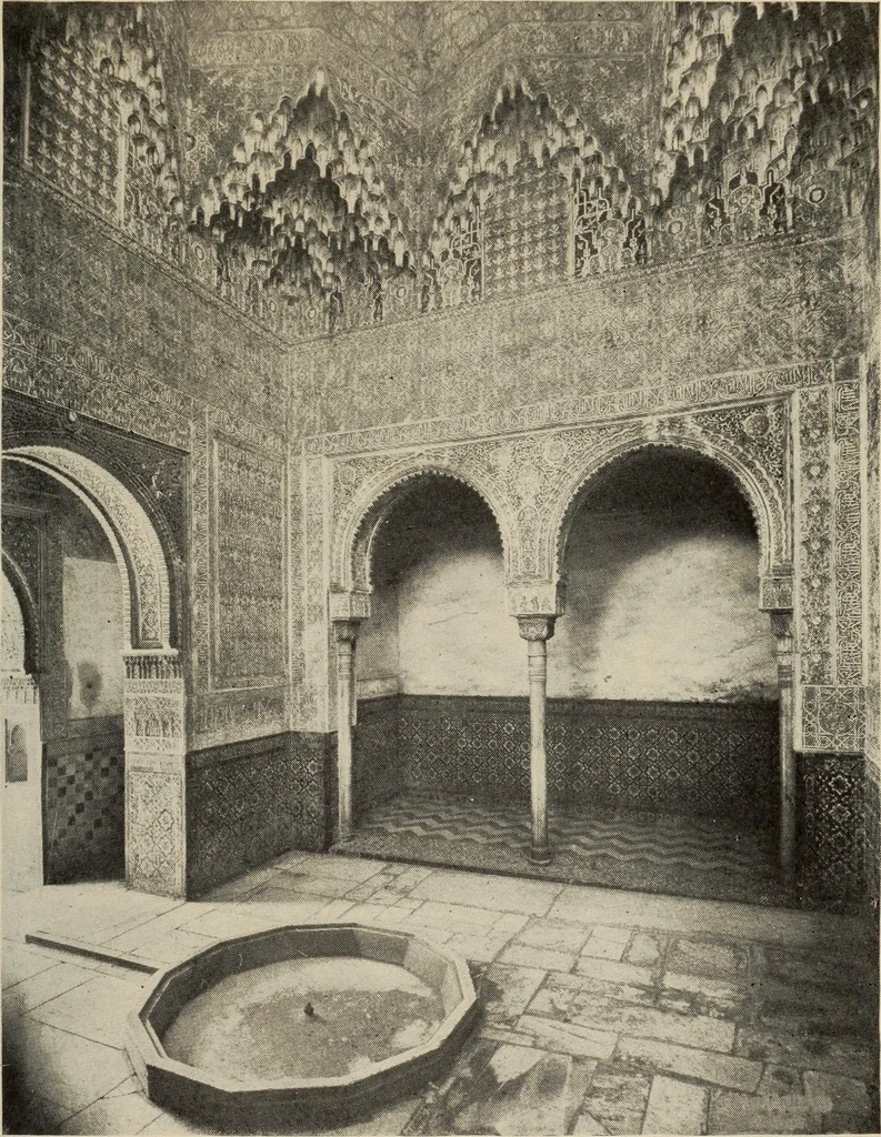 An illustration from History of art, 1921, leaf 268
