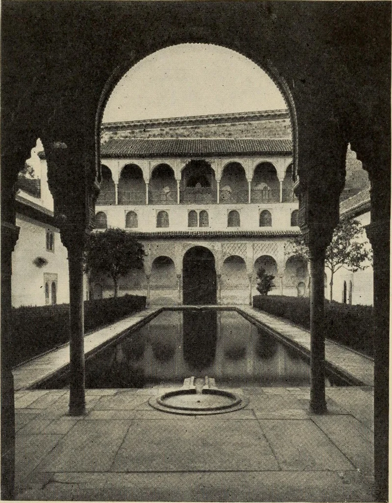 An illustration from History of art, 1921, leaf 272