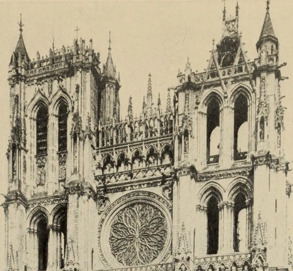 An illustration from History of art, 1921, leaf 334