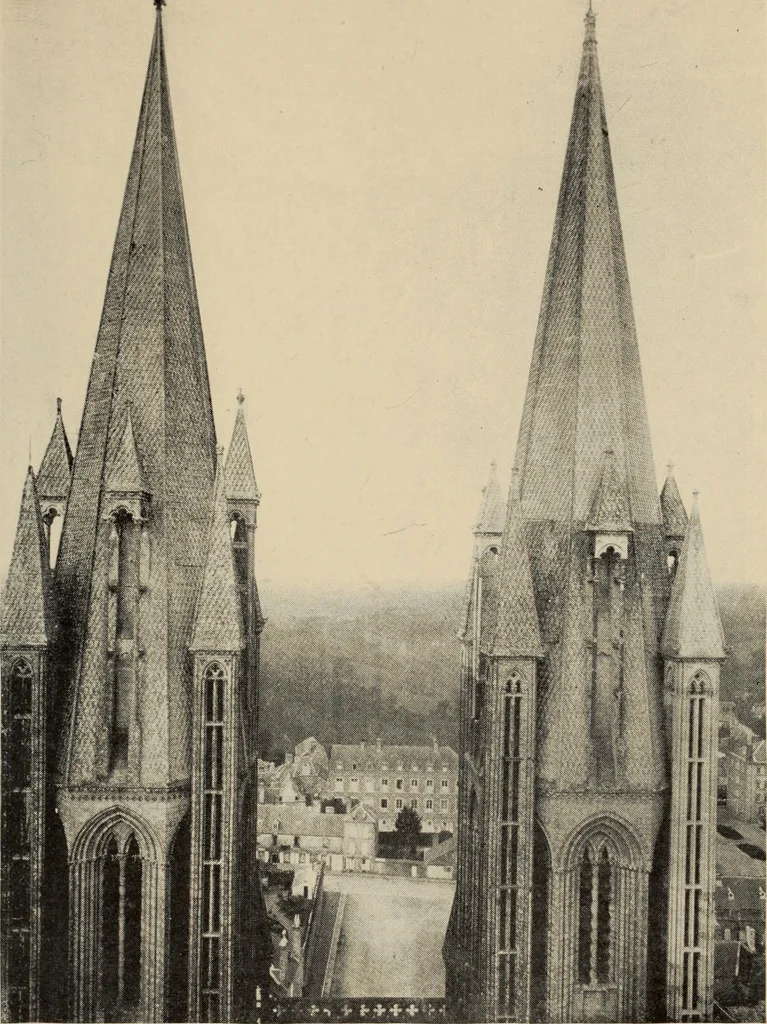 An illustration from History of art, 1921, leaf 356
