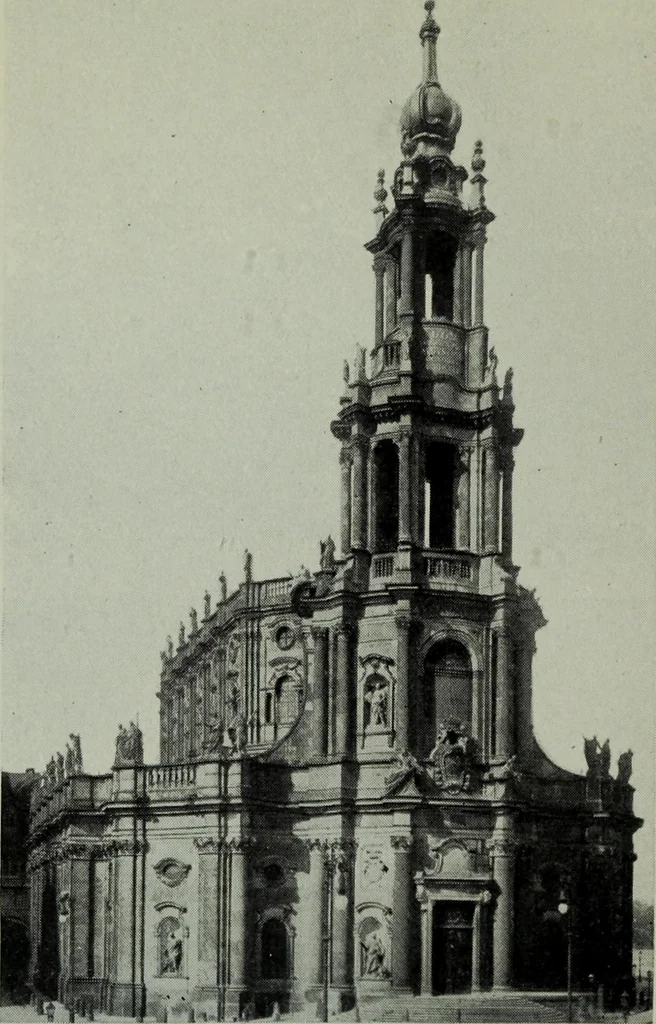 An illustration from A History of art, 1922, leaf 637