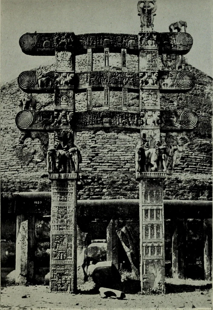 An illustration from A History of art, 1922, leaf 780