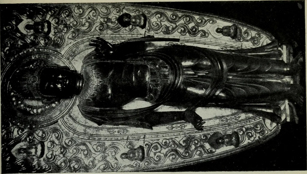 An illustration from A History of art, 1922, leaf 794
