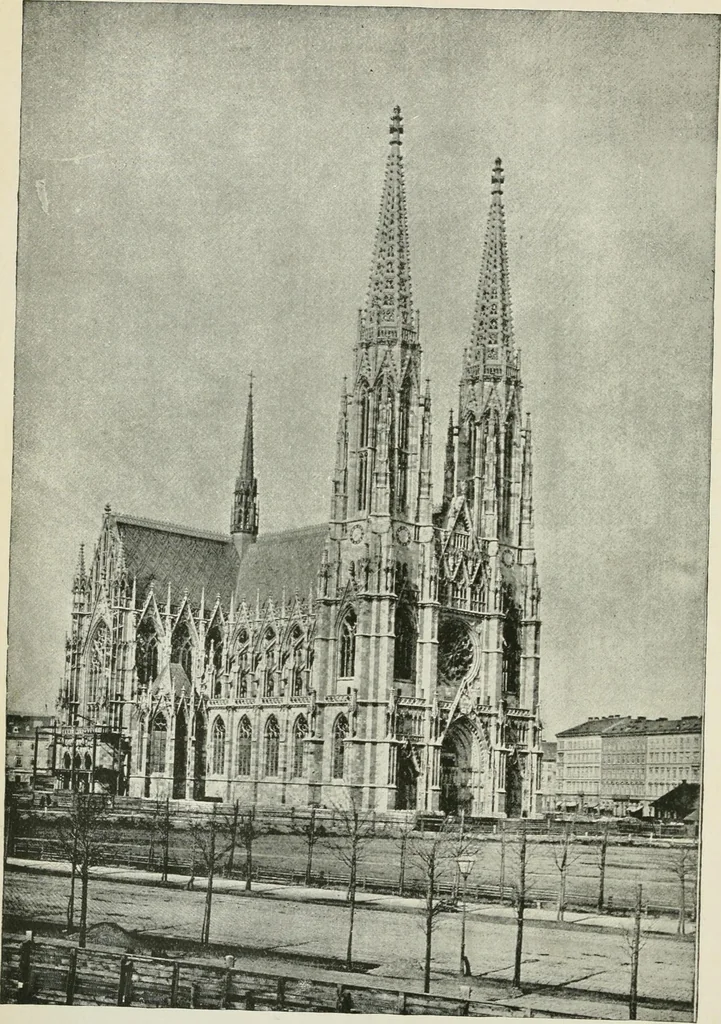 An illustration from A history of art for classes, art-students, and tourists in Europe, 1889, leaf 29
