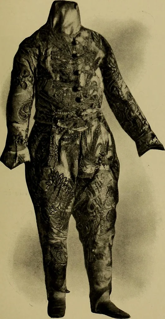 An illustration from A history of hand-made lace : Dealing with the origin of lace, the growth of the great lace centres, the mode of manufacture, the methods of distinguishing and the care of various kinds of lace ..., 1900, leaf 68