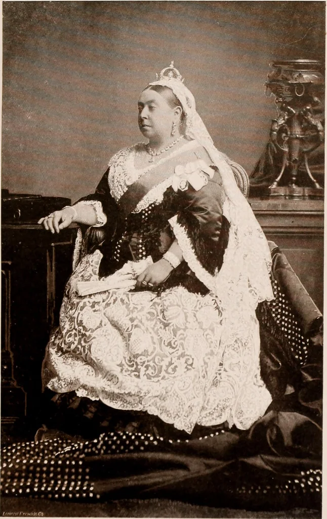An illustration from A history of hand-made lace : dealing with the origin of lace, the growth of the great lace centres, the mode of manufacture, the methods of distinguishing and the care of various kinds of lace, 1900, leaf 72