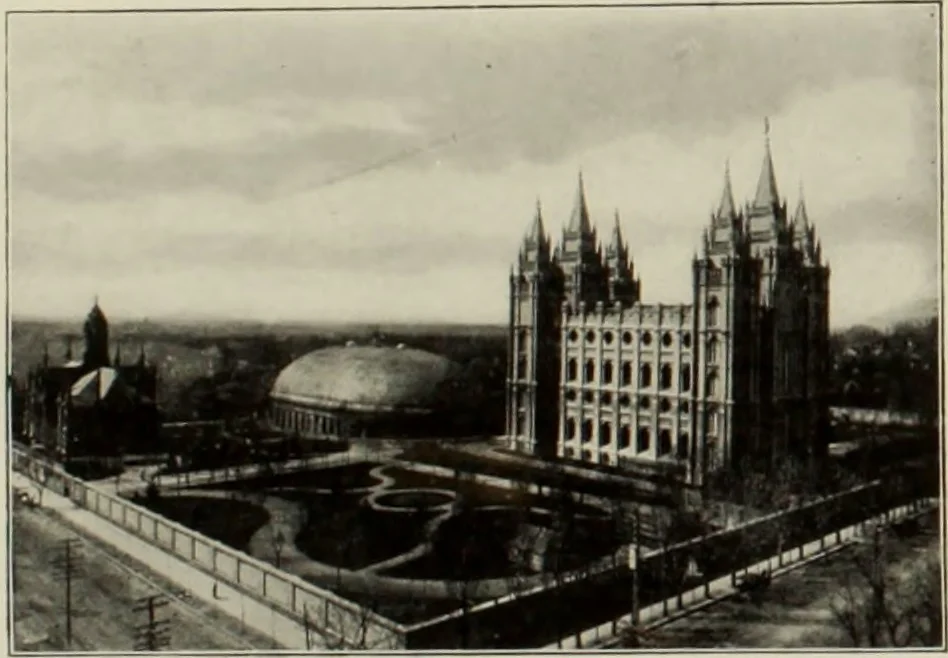 An illustration from The history of pilgrimage of Washington Commandery, No. 1, Knights Templar, Hartford, Conn. to the twenty-ninth Triennial Conclave of the Grand Encampment of Knights Templar of the United States of America, held in the city of San Francisco, California, September fourth to September tenth, nineteen hundred and four, 1905, leaf 24
