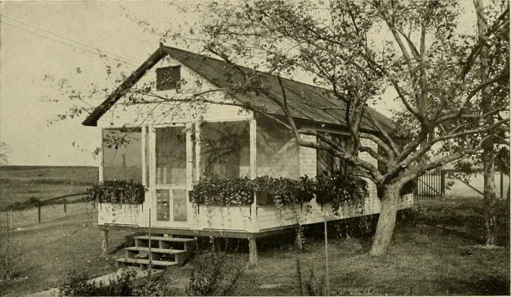 An illustration from Hodgson portable houses., 1916, leaf 18