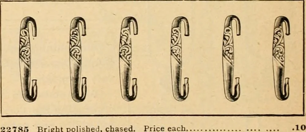 An illustration from Holiday specialties : jewelry, watches, silverware, musical goods, leather goods, sporting goods, etc., 1900, leaf 23