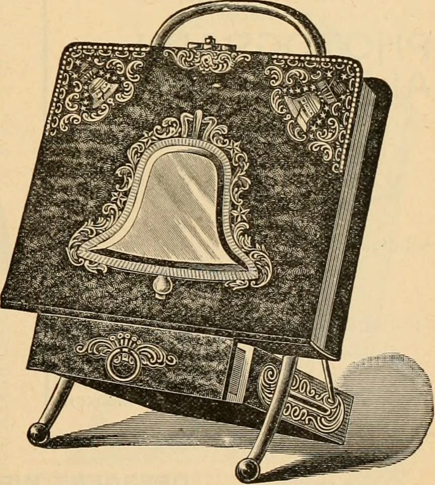 An illustration from Holiday specialties : jewelry, watches, silverware, musical goods, leather goods, sporting goods, etc., 1900, leaf 62