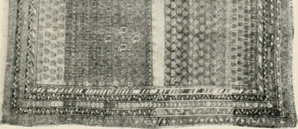 An illustration from Home furnishing; facts and figures about furniture, carpets and rugs, lamps and lighting fixtures, wall papers, window shades and draperies, tapestries, etc., 1913, leaf 66