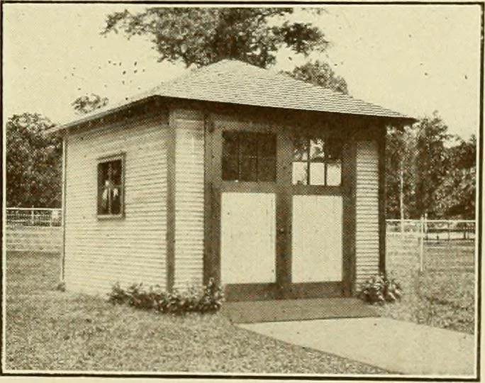 An illustration from Homes of character., 1920, leaf 154