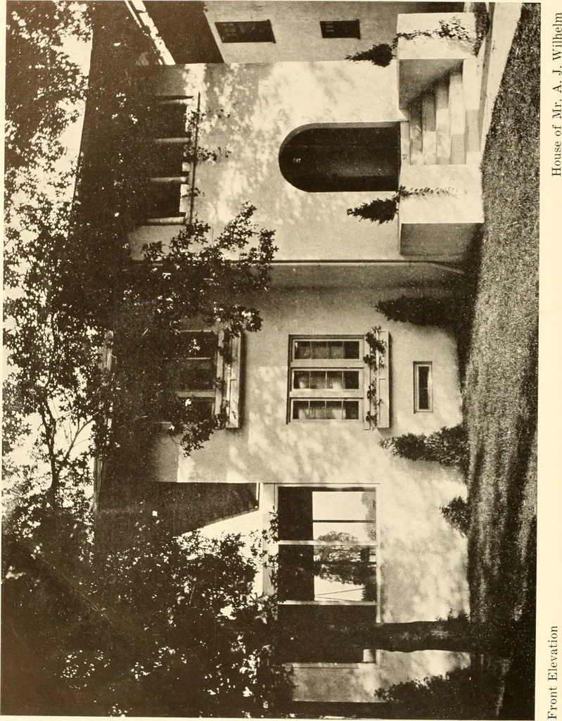 An illustration from Homes of moderate size; a collection of photographs and plans of modern suburban and country homes, following the colonial, Italian and English architectural styles, and arranged accordingly, 1921, leaf 101