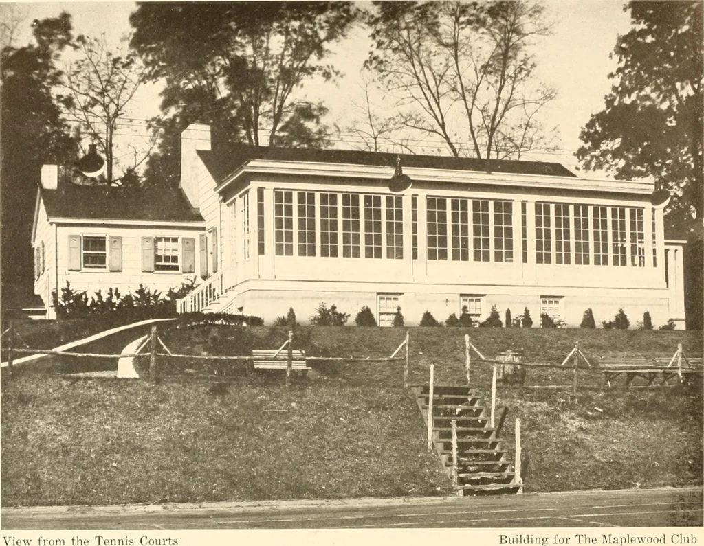 An illustration from Homes of moderate size; a collection of photographs and plans of modern suburban and country homes, following the colonial, Italian and English architectural styles, and arranged accordingly, 1921, leaf 147